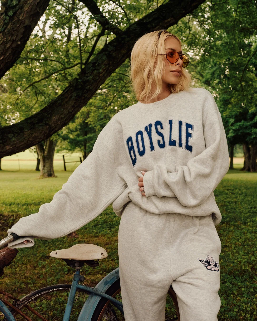 Smoke & Mirrors Kara Crewneck - Image 6